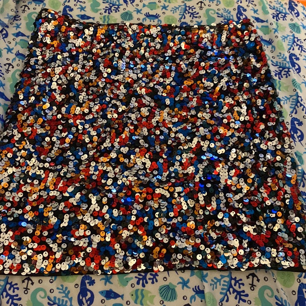 NWOT shein skirt!!
